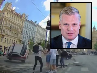 Dráma v Prahe: Kontroverzný Turek vpálil do nemocničného auta! Uniklo desivé VIDEO, ktoré odhalilo pravdu