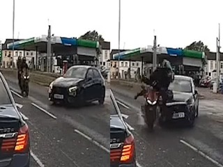 BRUTÁLNA dopravná nehoda: Mercedes vrazil do motorky, dvoch ľudí vyhodilo do vzduchu!