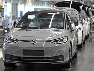 Veľká zmena v slovenskom Volkswagene: Závod v Martine mení zameranie, zamestnanci sú v neistote