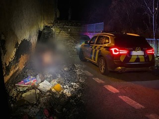 TRAGICKÁ noc na juhu Slovenska: Hrozný objav po požiari bytu, našli tam mŕtvu osobu (†59)!