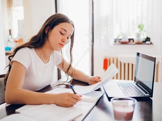 Bývaš na byte alebo na internáte? Táto poistka ti môže ušetriť tisíce eur