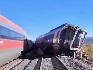 TRAGÉDIA so 68 obeťami v Španielsku: V uliciach vypuklo násilie! Prepukli zrážky demonštrantov a polície