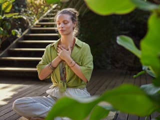 Vedci odhalili šokujúci účinok meditácie: Niektorí ľudia sa cítia cudzo vo vlastnom tele!