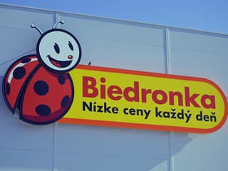Tragédia v Biedronke: Priamo v predajni zomrel muž! Obchod museli zatvoriť