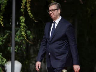 Politické zemetrasenie v Belehrade: Aleksandar Vučič odstúpil z postu prezidenta Srbska!