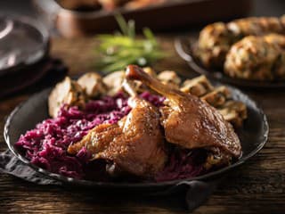 Ako upiecť kačicu? Jemné mäso a chrumkavá koža – to je kombinácia, ktorej neodoláte!