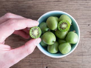 Sladké minikivi pestujú už aj slovenskí záhradkári! Prežije tuhé mrazy, je nenáročné a plné vitamínov