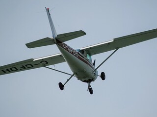 Zostala v lietadle sama. Pilot z Argentíny počas letu vyskočil z lietadla