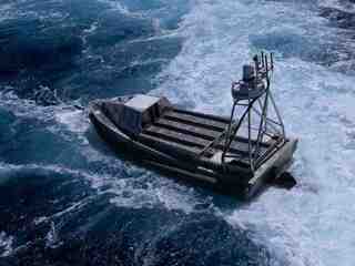 USA nasadili bezpilotné „dronové člny“ proti Iránu. Prvýkrát ich použili v reálnom konflikte