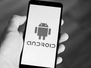 Zabudni na Kindle. Týchto 6 jednoduchých trikov premení tvoj Android mobil na pohodlnú čítačku kníh