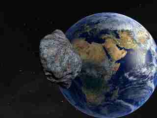 Včera preletel asteroid 2026 UE2 okolo Zeme trikrát bližšie než Mesiac. Čo by sa stalo, keby namiesto toho narazil do Zeme?