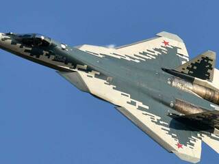 Zničila Ukrajina najdrahšiu stíhačku v ruskom arzenáli? Video ukazuje jasne, no experti tvrdia, že to má háčik