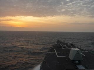 Irán tlačí na Húsiov. Hrozí uzavretie dvoch kľúčových prielivov naraz