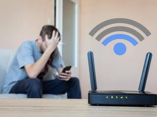 Slabá Wi-Fi v byte či dome nemusí byť chyba internetu. Takto zistíš, či potrebuješ nový router alebo mesh systém