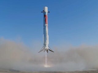 VIDEO: Číne sa podaril ďalší veľký krok vo vesmíre. Raketa ZhuQue-3 pristála a LandSpace sa pridala k SpaceX