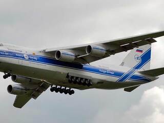 Nemecko obvinilo Rusko z prípravy útoku na Antonov An-124 na nemeckom letisku. Dron prenikol až do zabezpečeného areálu