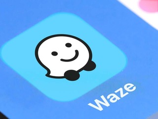 Waze môže v niektorých krajinách prestať ukazovať policajné kontroly. Súd EÚ dal štátom do ruky silný nástroj