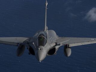 Ukrajina má dostať 16 Rafale, prvé už v roku 2028. Objavila sa otázka, odkiaľ ich Francúzi vezmú