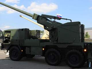 Slovenská húfnica EVA môže dostať podvozok 4×4. Posádku znížili na minimum a automat má len 9 výstrelov