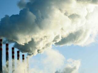 CO2 už nemusí byť len odpad: Vedci našli spôsob, ako ho efektívnejšie premeniť na palivo