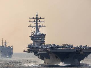 Ani americké vojnové lode zatiaľ nedokážu chrániť tankery v Hormuzskom prielive