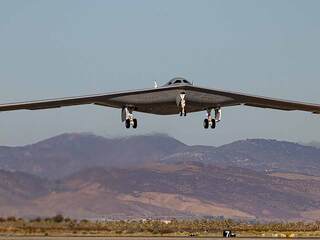 Američania nasadili druhý B-21 Raider. Najtajnejší bombardér sveta ukazuje, čo všetko dokáže