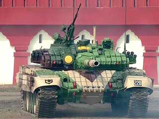 India mení tanky T-72 na robotov. Až 2 500 strojov môže dostať druhý život