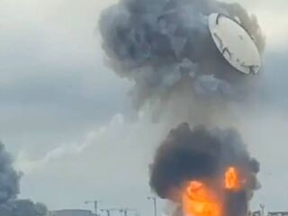 VIDEO: Moskva horí! Nad ruskou metropolou sa objavili desiatky dronov a striel, zasiahli strategické ciele