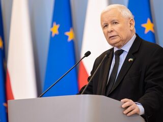 Kaczyński: Ak vyhráme voľby, Ukrajina s kultom Banderu do EÚ nevstúpi. Tomu zabránime