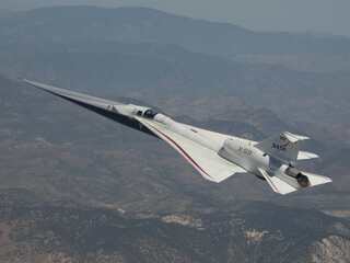 NASA chce skrotiť problém, ktorý pochoval Concorde. X-59 má ukázať, či môže byť nadzvukový let konečne tichší