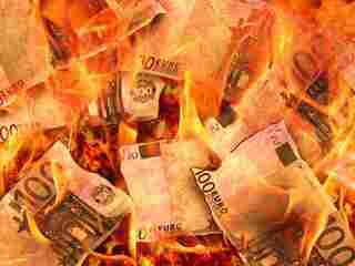 AI bublina za 650 miliárd dolárov? Investori sú nervózni, technologickí giganti však tvrdia, že cúvnuť nemôžu