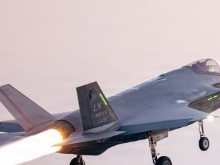 Najdrahšia stíhačka sveta má problém. Len každá štvrtá F-35A zvládne všetky bojové úlohy