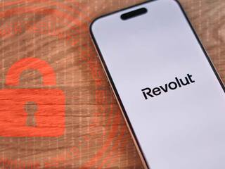 Revolut naletel podvodníkom. Cez falošné žiadosti unikli citlivé údaje klientov