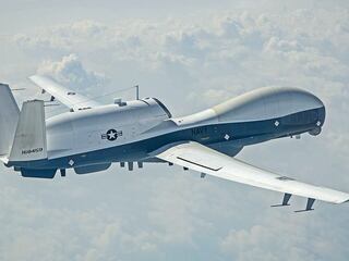 Američanom zmizlo lietadlo nad Perzským zálivom: dron MQ-4C Triton prudko klesal po núdzovom signáli