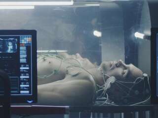 Vedci dokázali „oživiť“ mozog po hlbokom zmrazení. Pamäť prežila aj úplné zmrazenie, kryospánok sa približuje realite