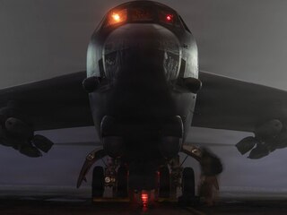 Bombardéry B-52 už nad Iránom: konflikt vstupuje do novej fázy