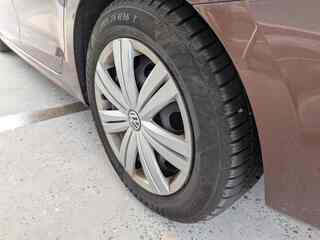 Vedci vyriešili 100-ročnú záhadu gumy. Konečne vieme, prečo pneumatiky unesú aj plne naložené lietadlo