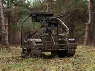 Ukrajina posiela na front čoraz viac robotov. Niektorí ruskí vojaci sa už nevzdávajú ľuďom, ale strojom