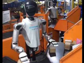 Roboty už v Číne oberajú ľudí o prácu v skladoch. Jeden zvládne spracovať až 1 200 balíkov za hodinu