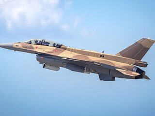Prvý F-16 Block 72 na svete vzlietol. Od slovenských F-16 Block 70 ho odlišuje najmä jedna vec