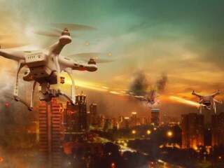 Nová čínska mikrovlnná zbraň dokáže zneškodniť roje dronov na vzdialenosť viac ako 3 kilometre