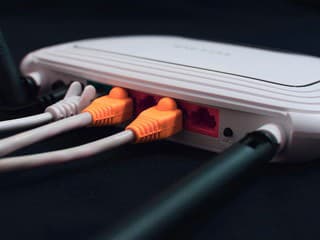 Ako často treba reštartovať router, aby Wi-Fi fungovala stabilne? Mnohí ho nechávajú bežať celé týždne či mesiace bez prestávky