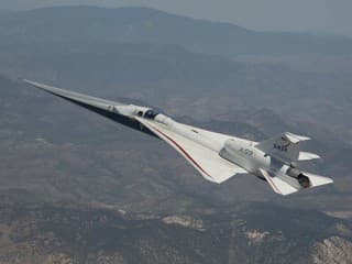 NASA chce skrotiť problém, ktorý pochoval Concorde. X-59 má ukázať, či môže byť nadzvukový let konečne tichší