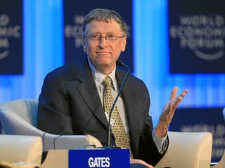 Bill Gates varuje, že „vypínač“ na umelú inteligenciu nestačí. Upozorňuje na oveľa reálnejšiu hrozbu