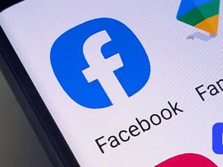 Facebook brutálne vylepšuje záložku Priatelia, no Slováci (zatiaľ) zostali na ocot