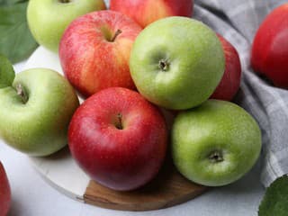 Jablká jedzte rozhodne takto: Nestratíte tak cenné živiny, radia odborníci