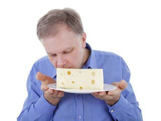 Naozaj môže konzumácia týchto TUČNÝCH potravín znižovať riziko demencie?