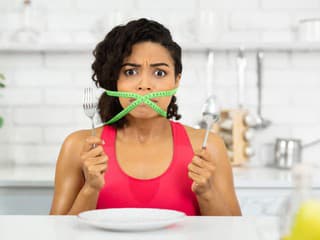 Jednodňová hladovka raz mesačne: Toto sa počas 24 hodín deje v tele podľa západnej aj východnej medicíny