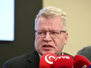 Hovorca SFZ Juraj Čurný po skončení konferencie SFZ
