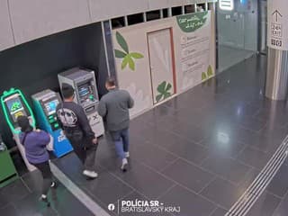 Polícia obvinila troch občanov Venezuely za neoprávnené výbery z bankomatov
